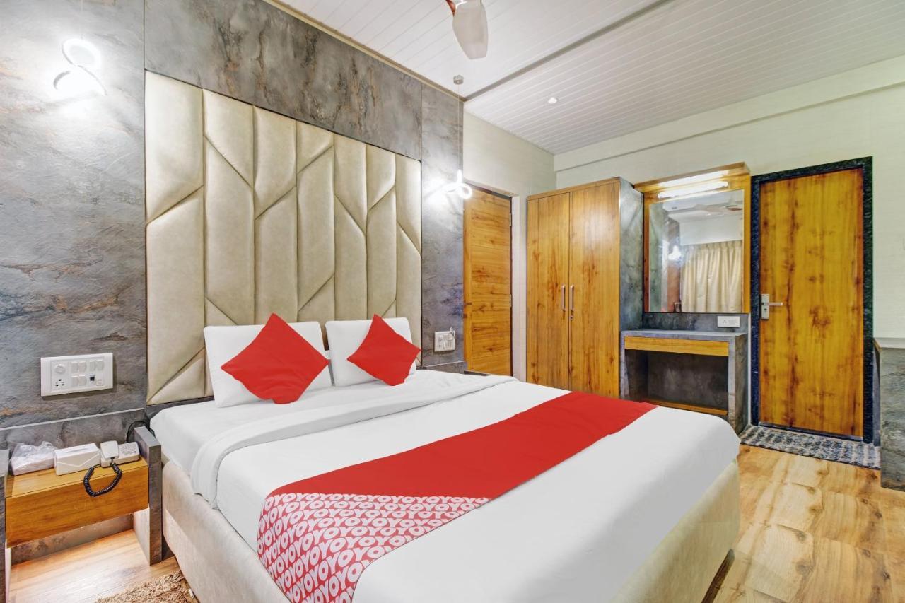 Turambhe Oyo 80762 Hotel New Mini Mahal מראה חיצוני תמונה